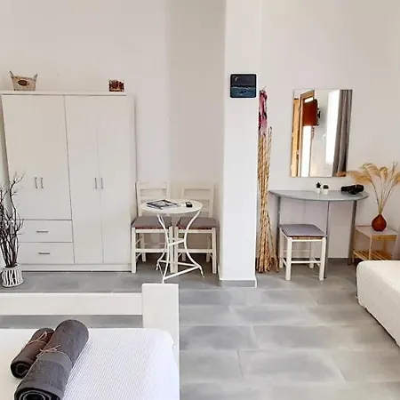 בית הארחה In Studio - Myloch Village Mykonos 3 Mykonos Town